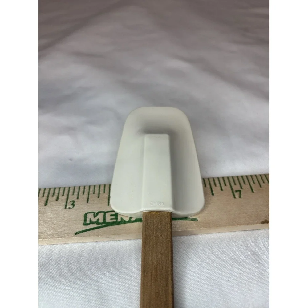 EKCO White Silicone Spatula with Wood Handle
